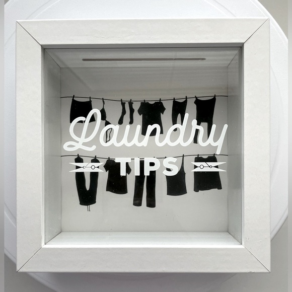 Laundry tips/Money Box - Picture 7 of 7